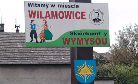 Legenda głosi, że miasteczko w XIII wieku założyli Flamandowie. Język przetrwał dzięki zasadzie zakł