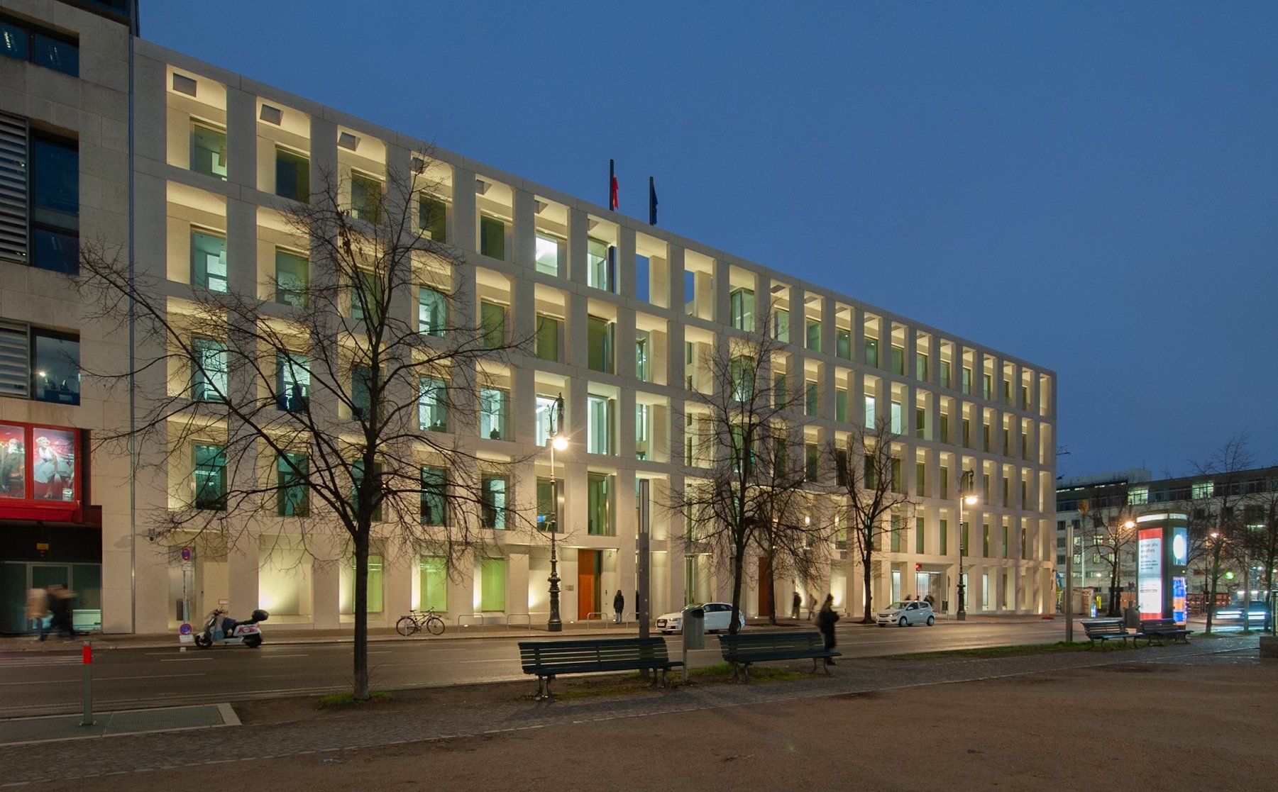 Nowa ambasada RP w Berlinie: jak wyglądają wnętrza? Architekt o ...