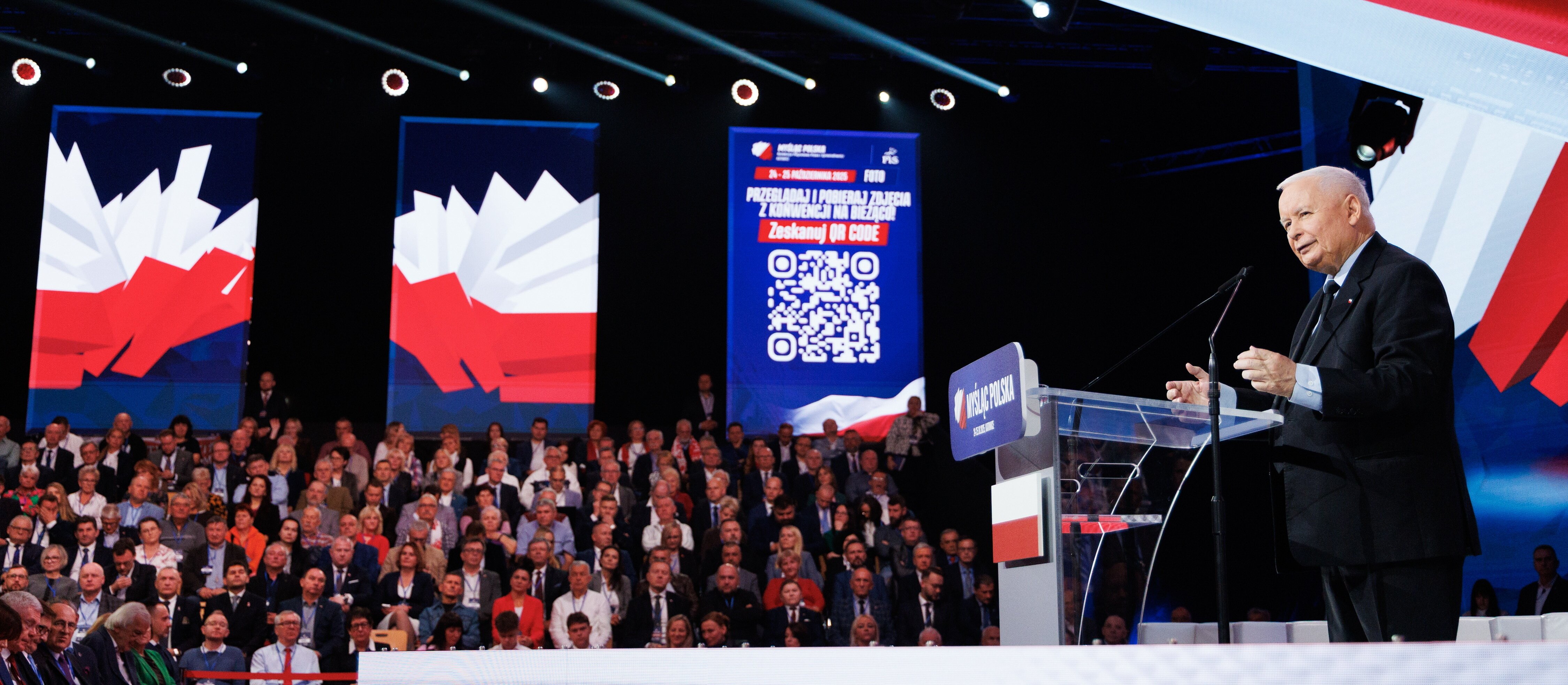 W Katowicach trwa konwencja prawicy. Prezes PiS śni o potędze, Donald Tusk gra dalej