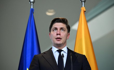 Premier Litwy Mindaugas Sinkeviczius poinformował o próbie podpalenia firmy przechowującej sprzęt łą