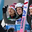 Halvor Egner Granerud (w środku) w towarzystwie rodaków Johanna Andre Forfanga (z lewej) i Roberta J