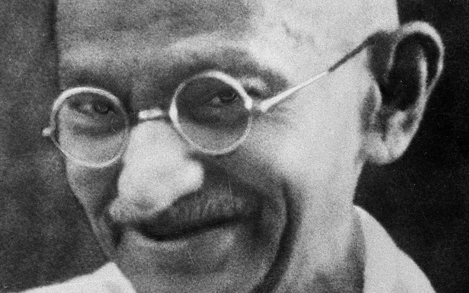 Ghana: Usunięto pomnik Gandhiego. "Był rasistą"