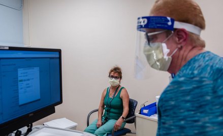 Koronawirus w USA. Kalifornia kupuje worki na zwłoki