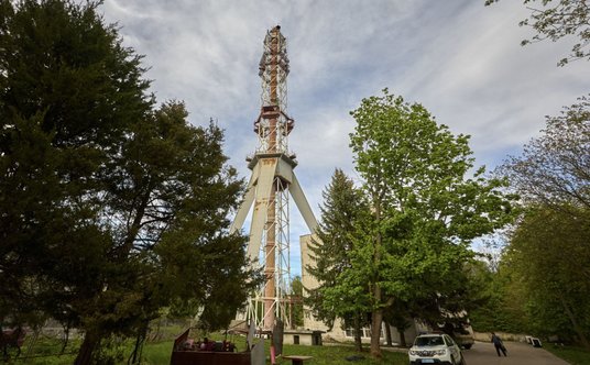 Wieża telewizyjna w Charkowie po ataku