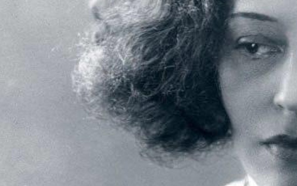 Angelika Kuźniak, "Stryjeńska. Diabli nadali", Czarne, Wołowiec 2015