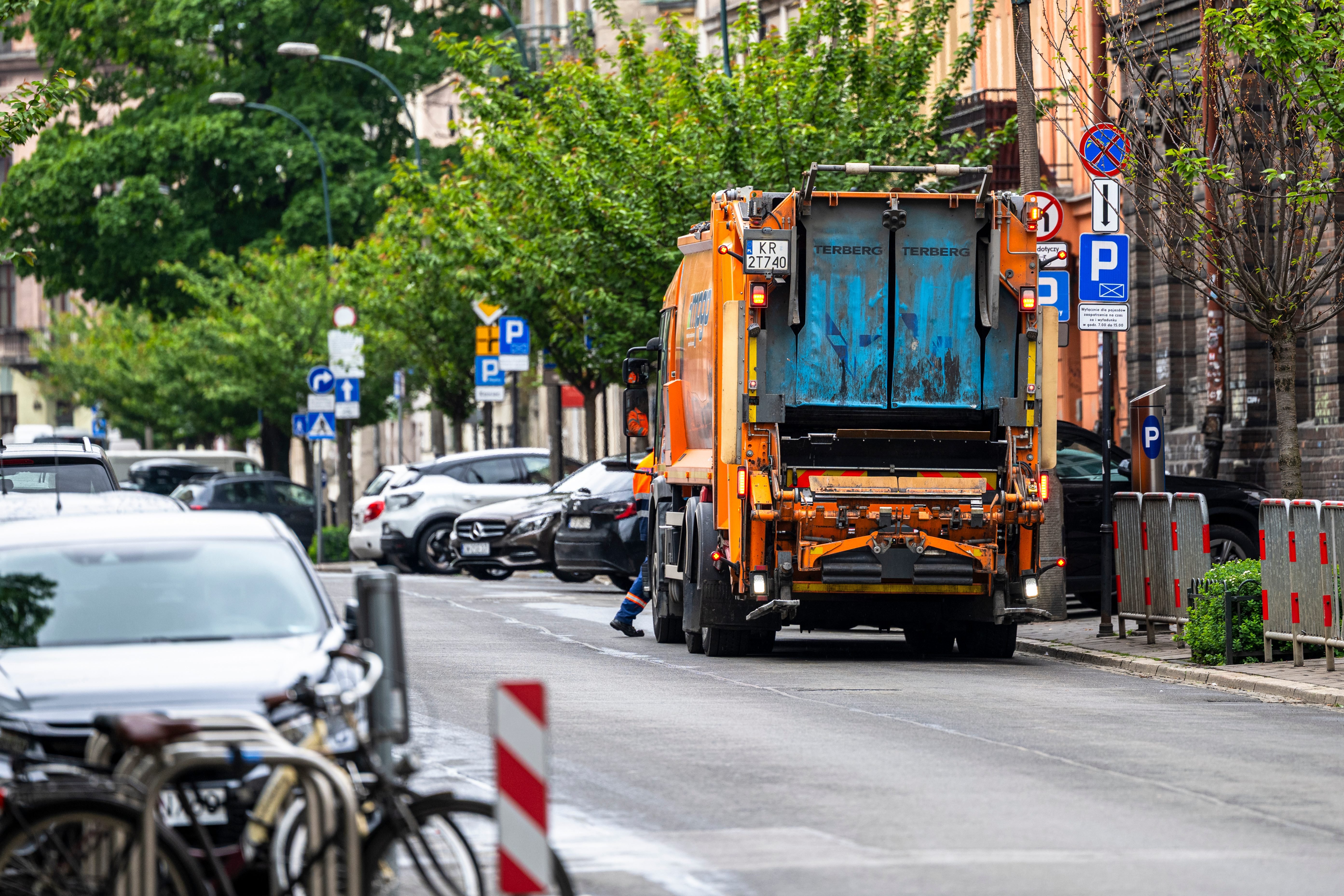 Wymagania zbytnio wyśrubowane. Samorządy nie radzą sobie z segregacją odpadów