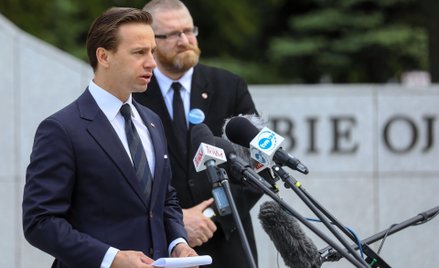 Krzysztof Bosak, jeden z szefów Konfederacji WiN i Grzegorz Braun, lider Konfederacji Korony Polskie