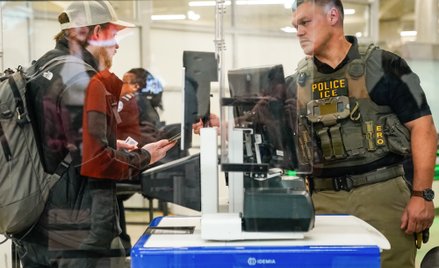 ICE na lotniskach i brak personelu. USA mierzą się z poważnym kryzysem