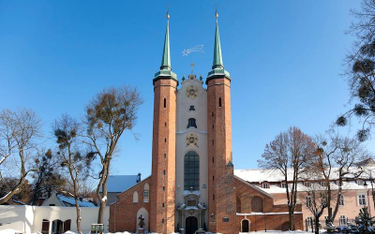 Początki świątyni sięgają XII wieku, gdy do Gdańska przybyli cystersi