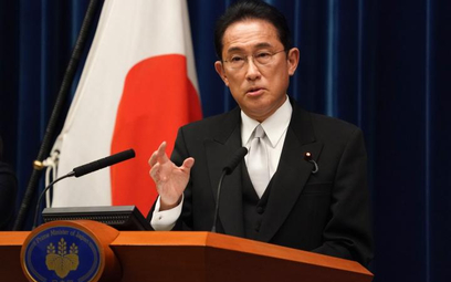 Fumio Kishida, nowy premier Japonii, zapowiada prospołeczne reformy, ale nie wzbudziło to euforii na