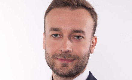 Patryk Pyka analityk, DI Xelion