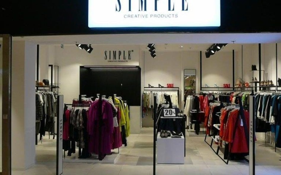 Monnari też już nie chce Simple CP