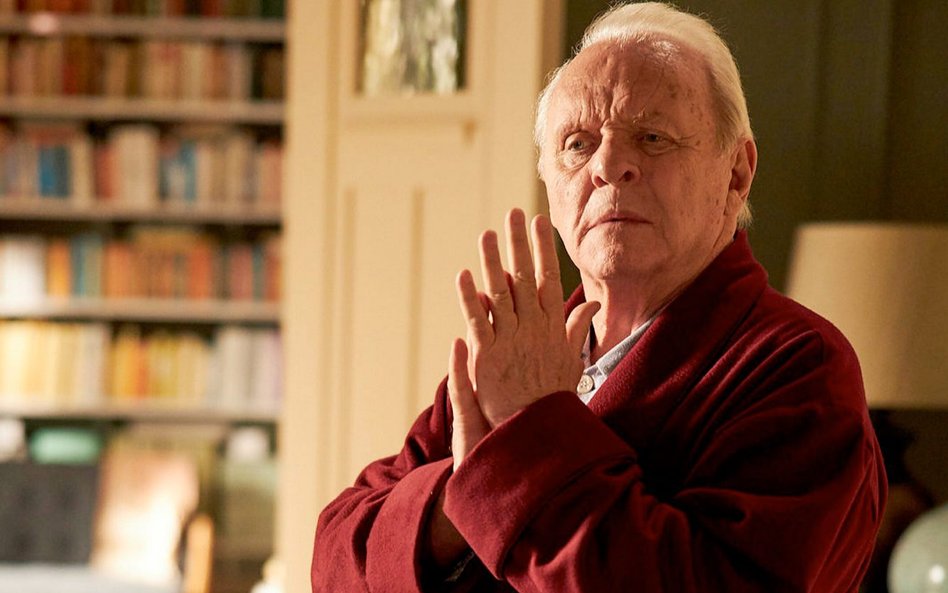 Anthony Hopkins najpierw zagrał tytułową rolę w „Ojcu”, a potem postać dziadka w „Synu”. „Syn” jest 