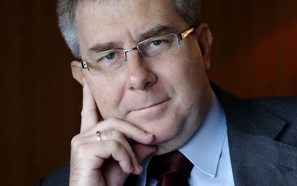 Ryszard Czarnecki: Czy prezydent Komorowski zapłacił nobliście?