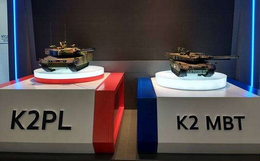 Modele zaprezentowane podczas MSPO 2021 pozwalały ocenić różnice w konstrukcji między K2PL i K2.
