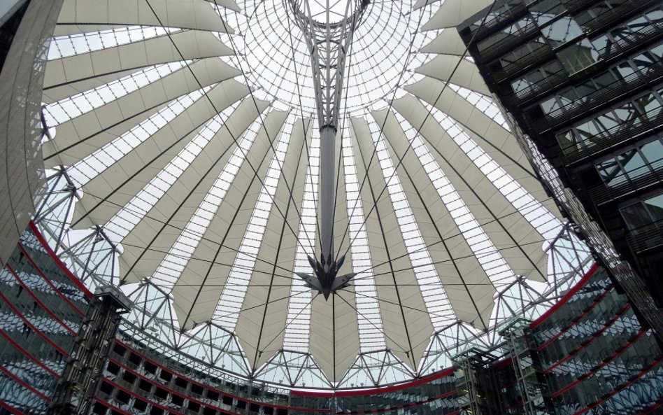 Pod dachem Sony Center