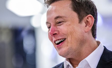 Elon Musk blisko zarobienia 700 mln dolarów