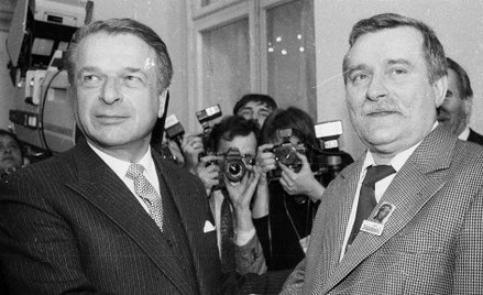 Okrągły stół: Czesław Kiszczak i Lech Wałęsa
