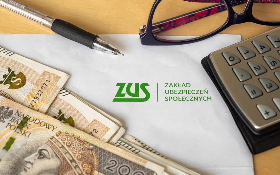 ZUS zwraca przedsiębiorcom nadpłatę składki zdrowotnej. Na konta wróciło już ponad 396 mln zł