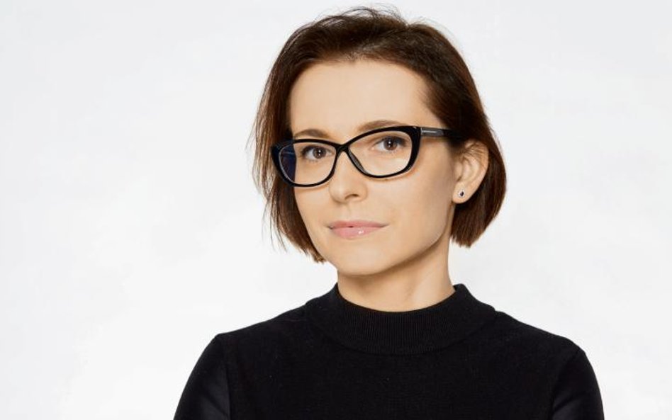 Izabela Kozakiewicz, dyrektor XTB na Polskę. Absolwentka Wydziału Nauk Ekonomicznych Uniwersytetu Wa