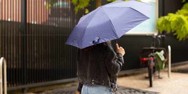Po ciepłej sobocie czeka nas zwrot w pogodzie. Deszcz i chłód wrócą do Polski