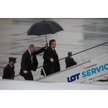 Kompromitacja: Komorowski leci do USA lotem czarterowym
