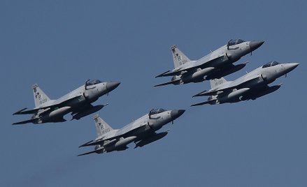 Myśliwce JF-17