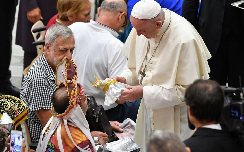 Papież Franciszek broni życia