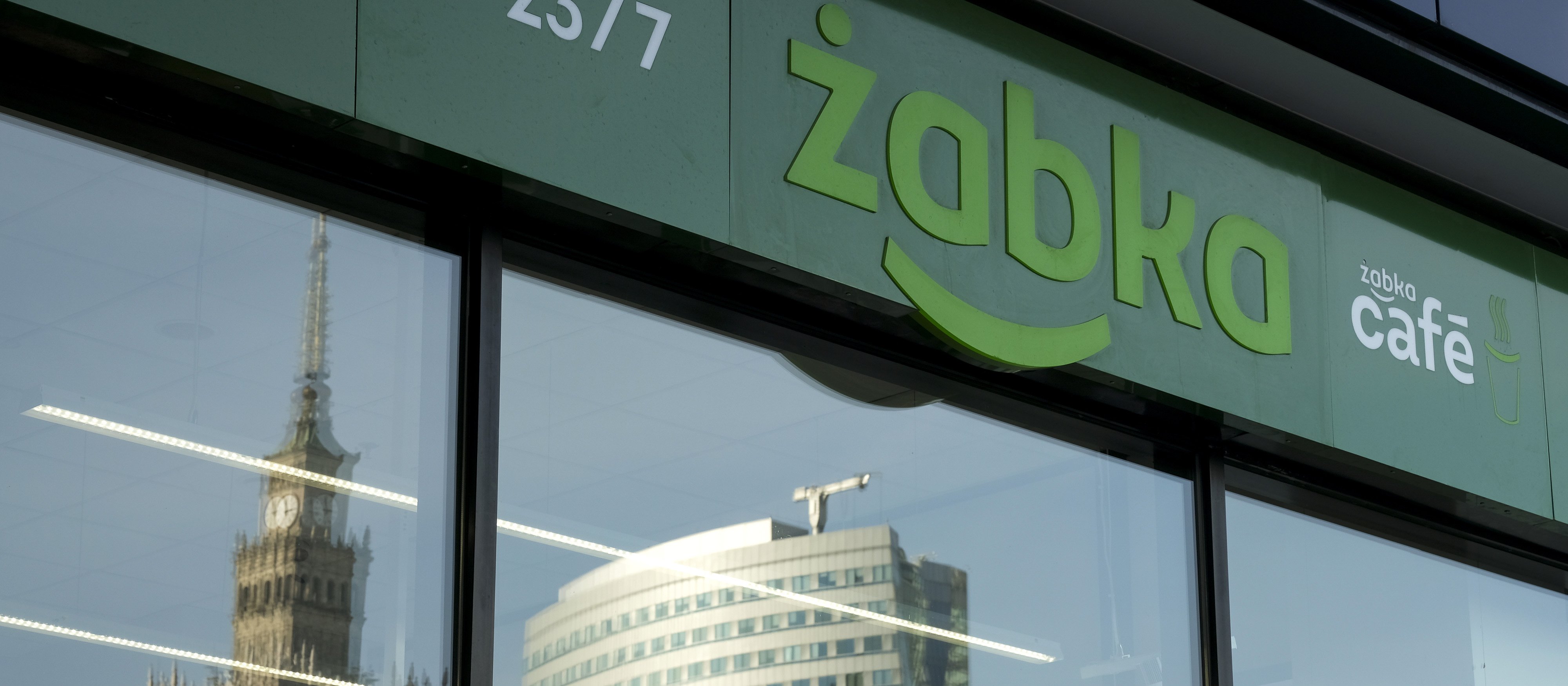 Koniec rozmów o przejęciu Żabki. Japońska firma wycofuje się z inwestycji