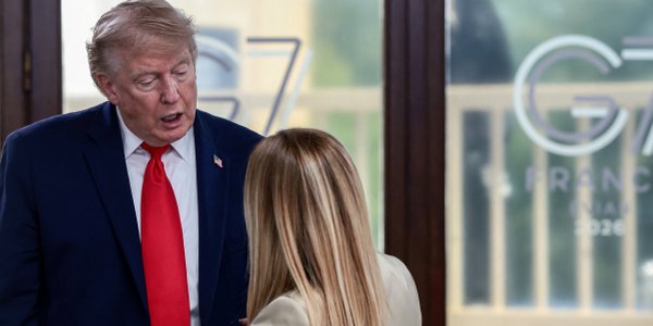 Donald Trump nie odpuszcza Giorgii Meloni. „Nagle znowu chce się kumplować”