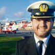 Marek Posobkiewicz – komandor podporucznik w stanie spoczynku, lekarz po Wojskowej Akademii Medyczne