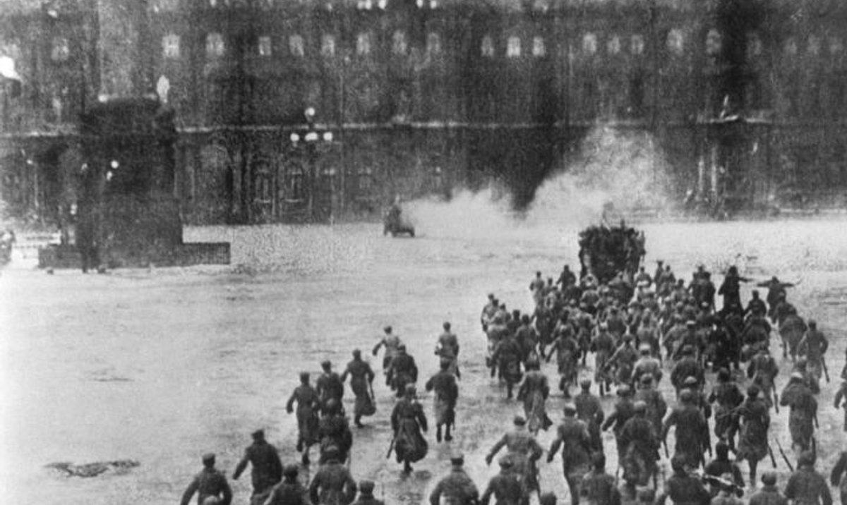 взятие зимнего дворца в 1917
