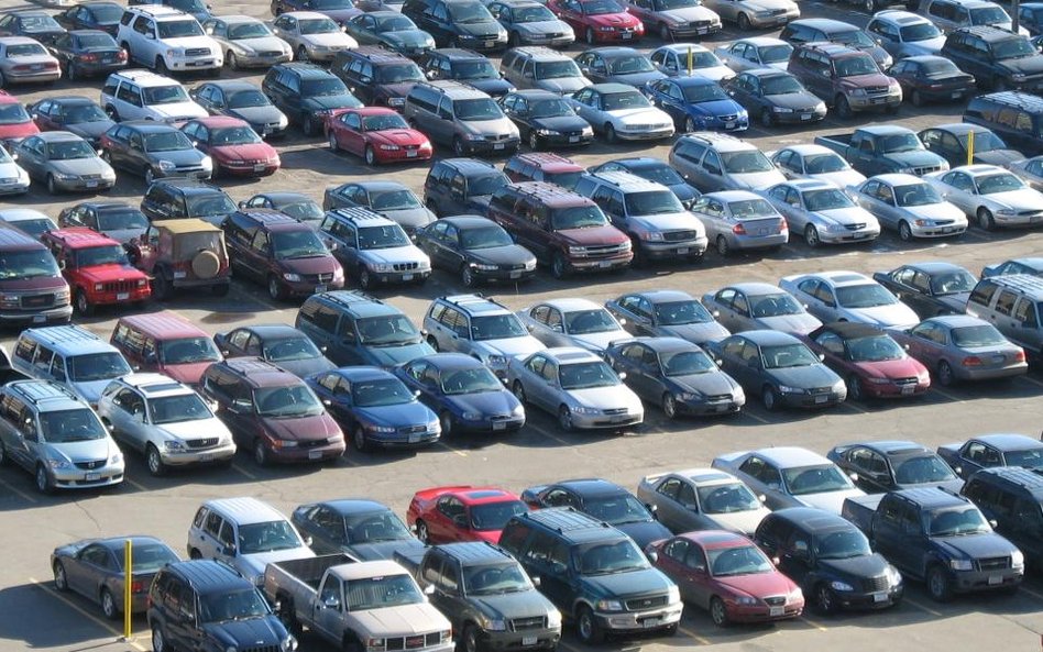Auto kupione w komisie – jak je amortyzować