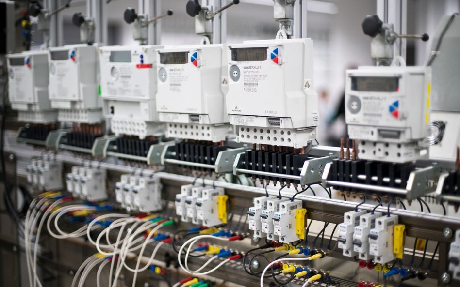 Apator i Phoenix System dostarczą inteligentne urządzenia Enerdze Operator