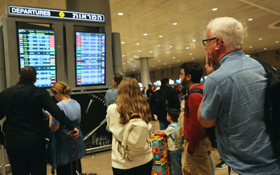 Wiceszef MSW: Wszyscy Polacy z lotniska w Tel Awiwie zabrani do kraju