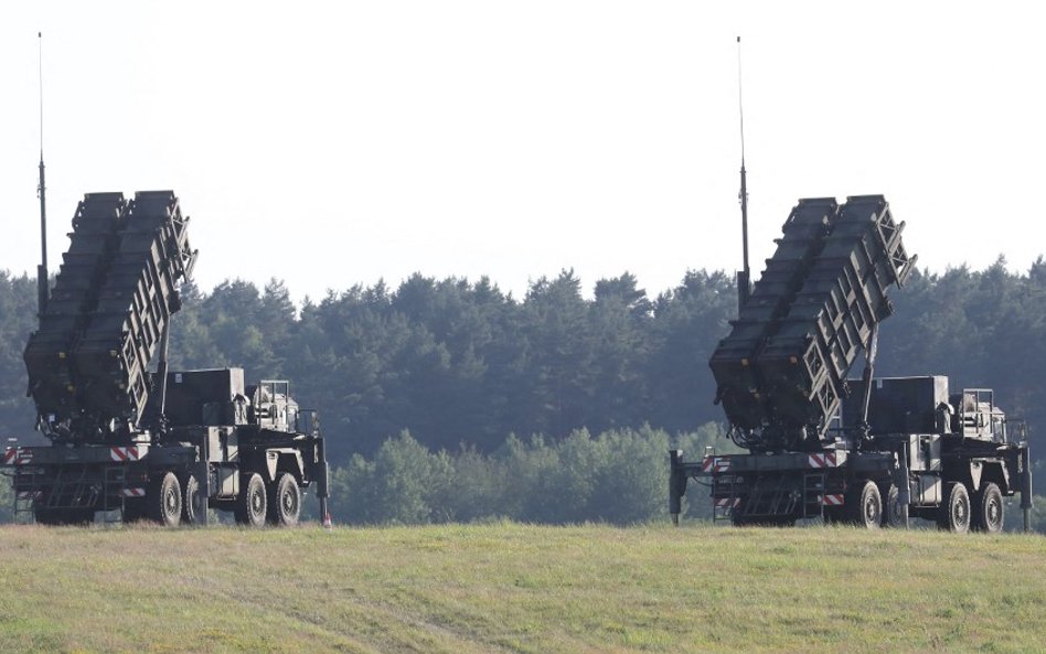 Systemy obrony powietrznej Patriot niemieckich sił zbrojnych zostały rozmieszczone na lotnisku w Wil