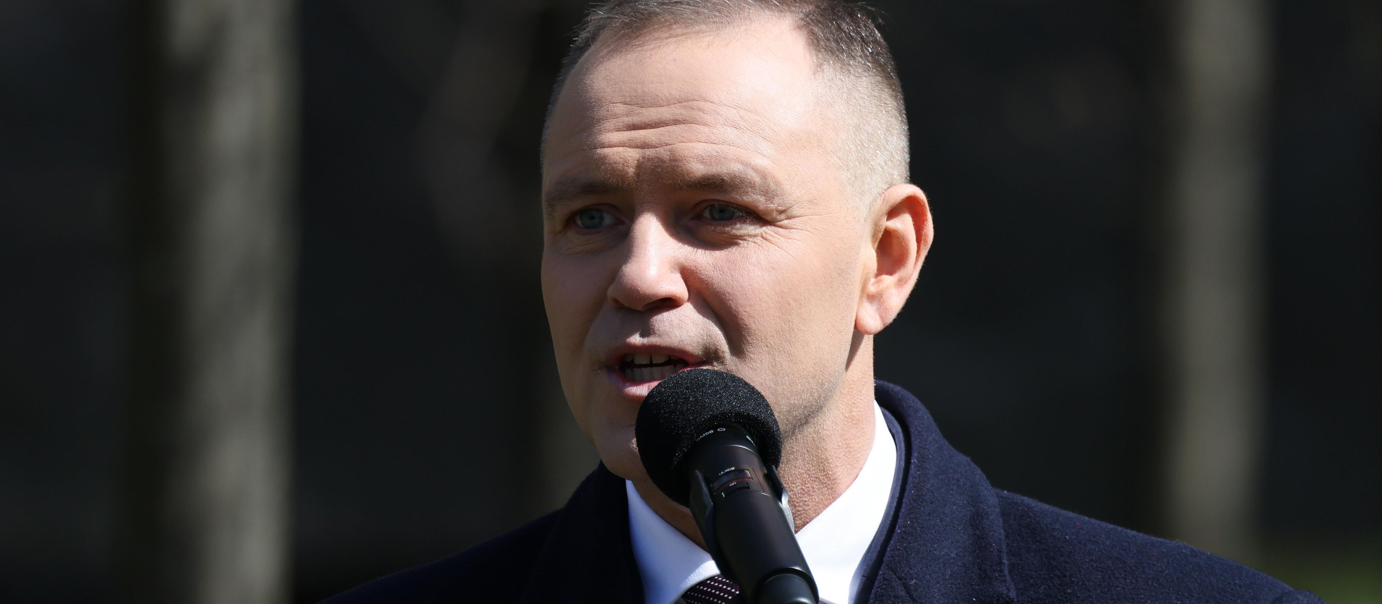 Prezydent powoła radę, która przygotuje projekt nowej konstytucji
