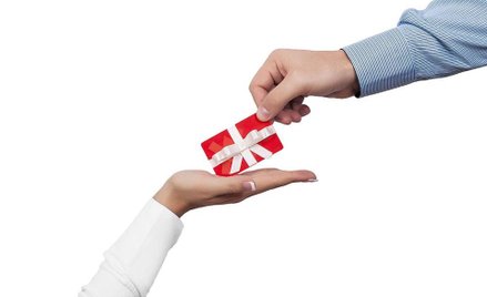 Jak księgować i rozliczać bony handlowe dla klientów