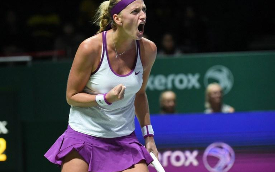 Petra Kvitova pokonała rodaczkę Lucie Safarovą zachowując szansę na awans