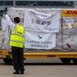 Hongkong łagodzi obostrzenia. Otwiera baseny i plaże