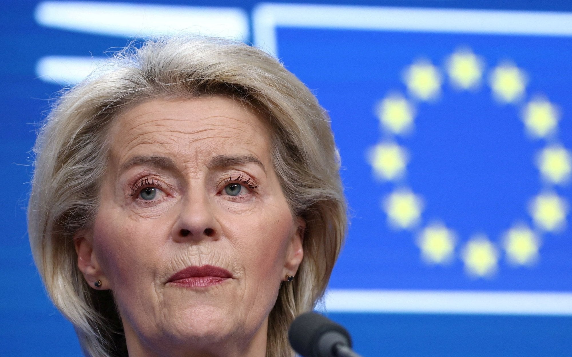 Sondaż: Większość Polaków źle ocenia szefową KE Ursulę von der Leyen