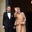 Kanclerz Angela Merkel z mężem Joachimem Sauerem, 25 lipca na festiwalu w Bayreuth