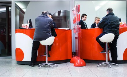 Poprawa w bankach pewna jak w banku