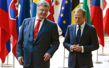 Prezydent Ukrainy Petro Poroszenko i szef Rady Europejskiej Donald Tusk