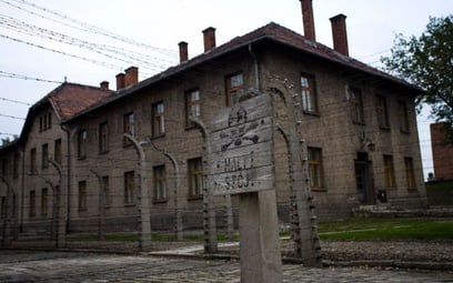 Auschwitz: Blok śmierci grozi zawaleniem. Należy go zamknąć dla zwiedzających?