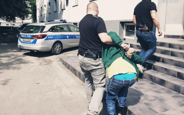 Policja z Rudy Śląskiej zatrzymała pedofila, który zwabił do swojego mieszkania dziewczynkę, a późni