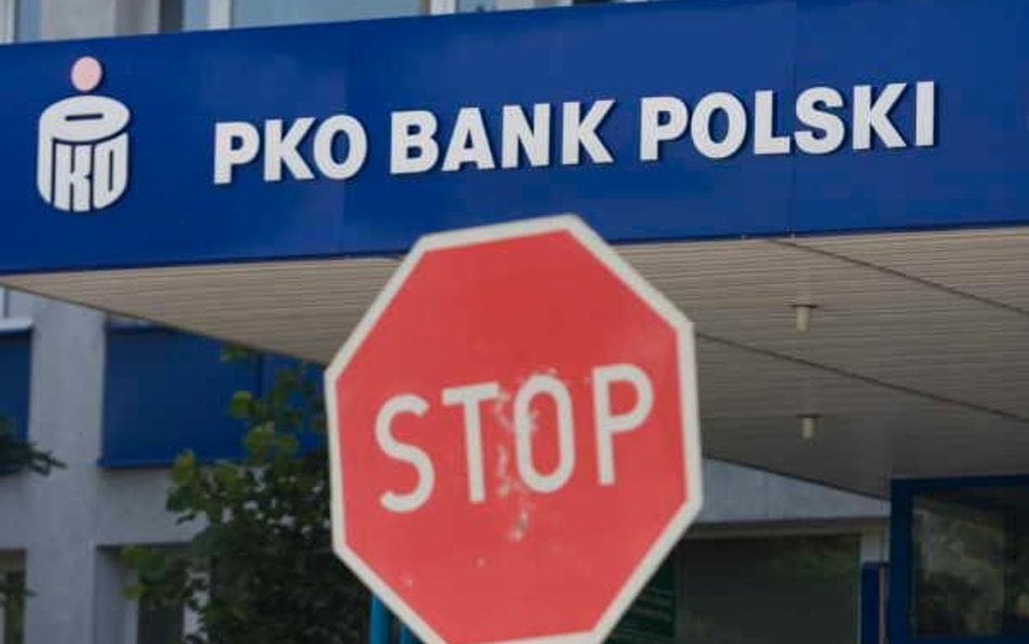 Bank zapłaci za szybki wpis na czarną listę