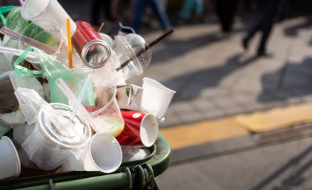 Rząd wziął się za śmieci i recykling. Co jest w nowelizacji ustawy o odpadach