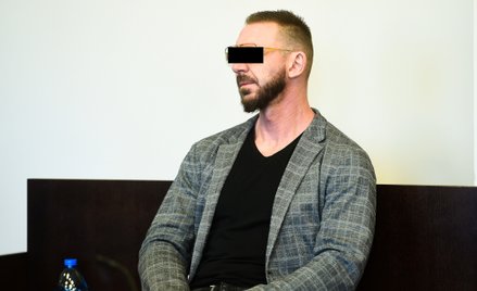 Adwokat Paweł K. na sali rozpraw Sądu Rejonowego w Olszynie
