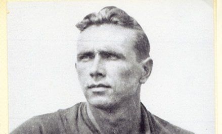 Jerzy Iwanow-Szajnowicz (1911–1943) na krótko przed wybuchem II wojny światowej, 1939 r. Zdjęcie z p